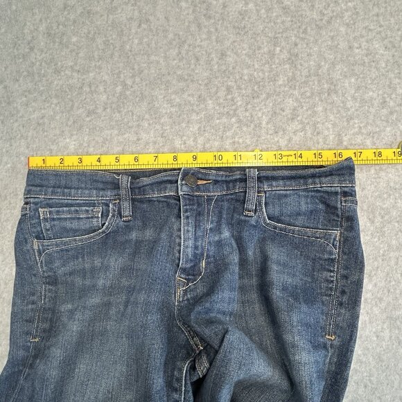 OLD NAVY The Flirt Capri Jeans Sz 8 Medium Wash Blue Denim Zipper Cuff Stretch - Picture 12 of 14